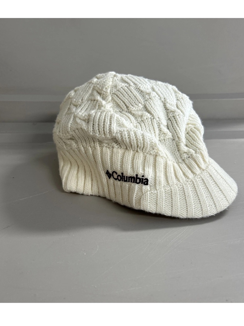 Columbia Ivory Cream Cable Chunky Knit Brimmed Beanie Women’s Winter Hat OS
